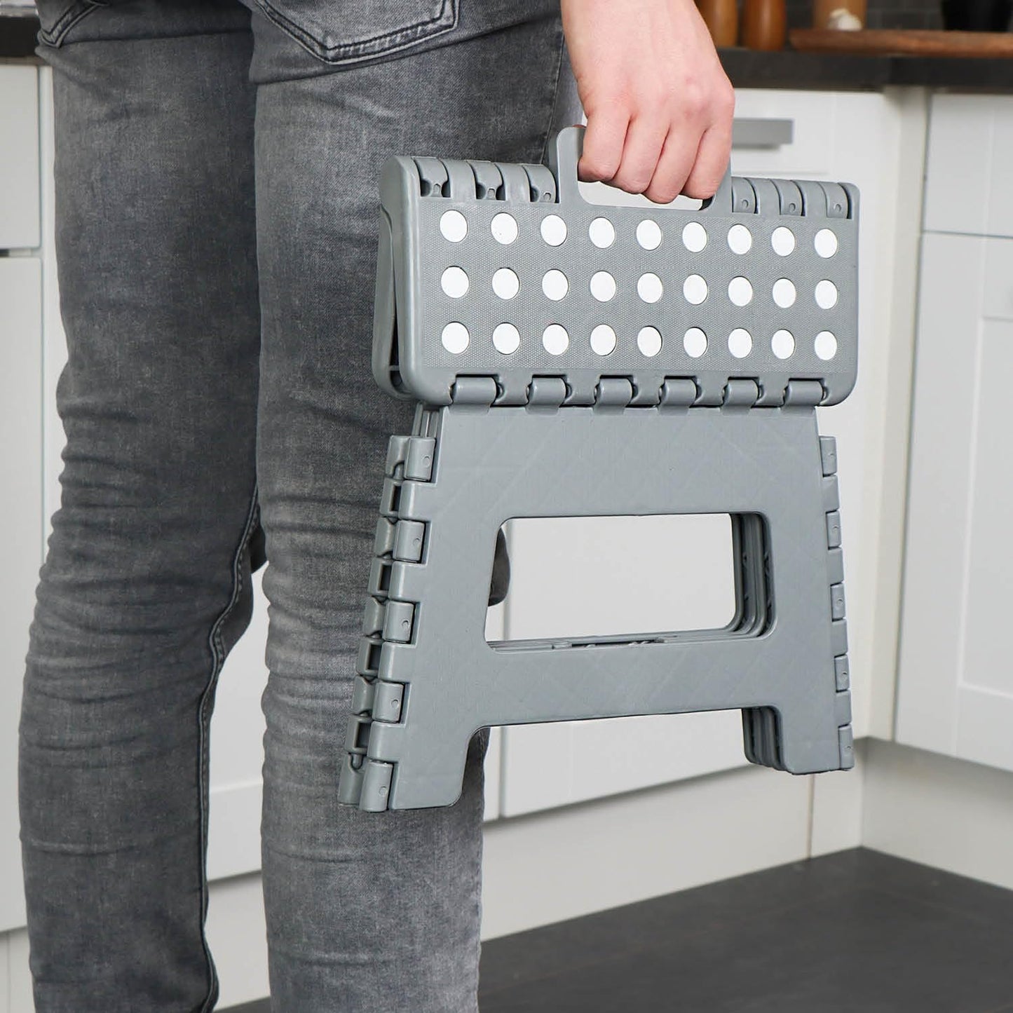 COM-FOUR® folding step with rubber studs, foldable step stool