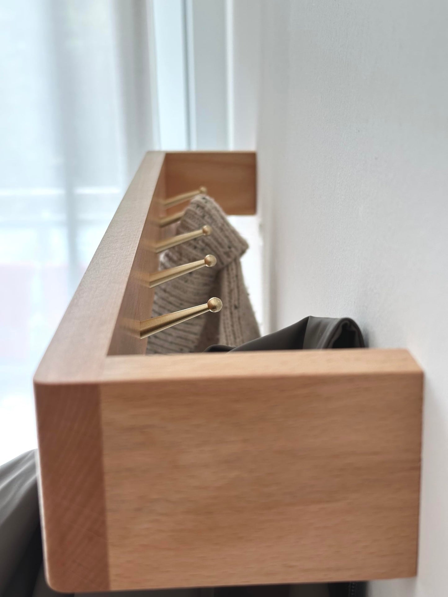 anaan Skuvo Wall Coat Rack with 6 Hooks Wooden Clothes Rail 60 cm