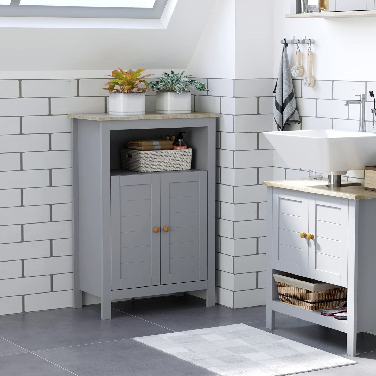 kleankin Bathroom Floor Cabinet Free Standing Cupboard Double Doors Grey