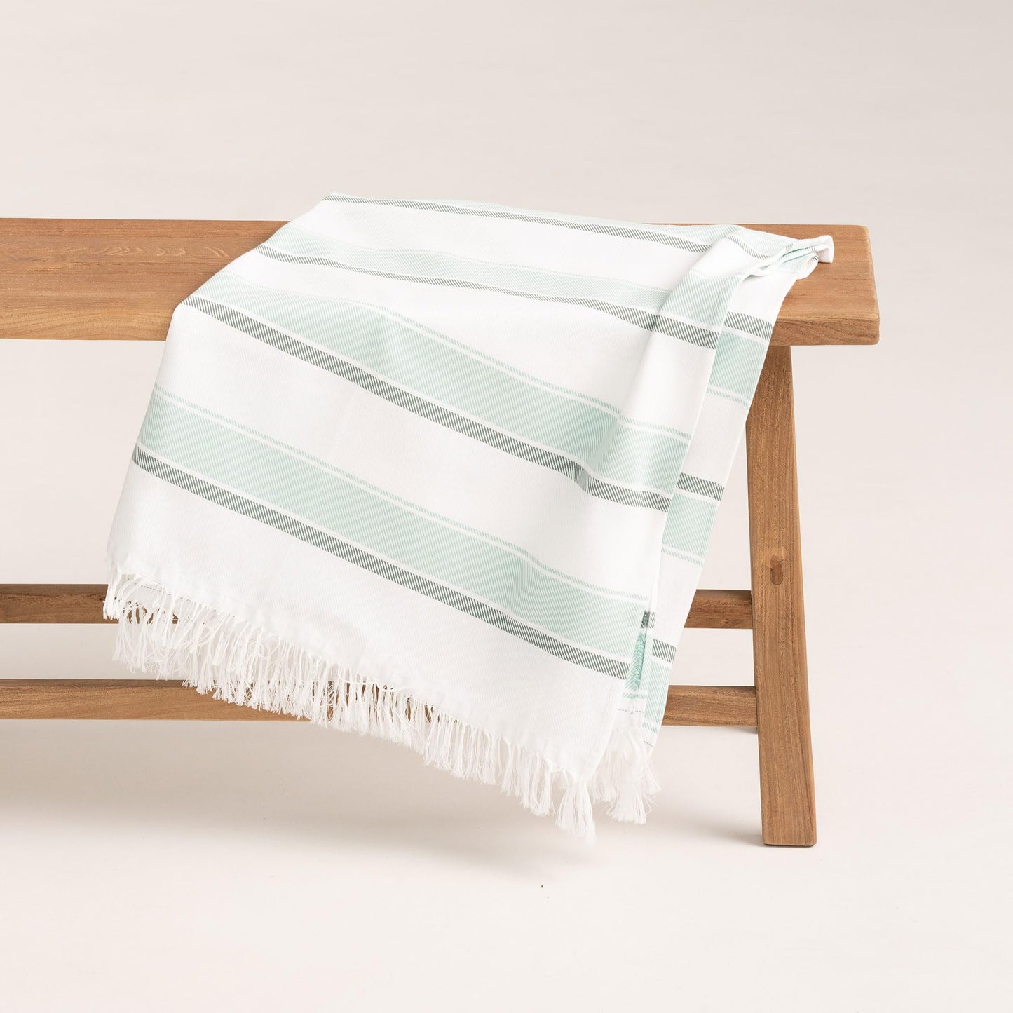 GAMUSI Rectangular Beach Towel – Bath Fouta – Embossed Fabric – Dyed Thread with Fringes – Green.