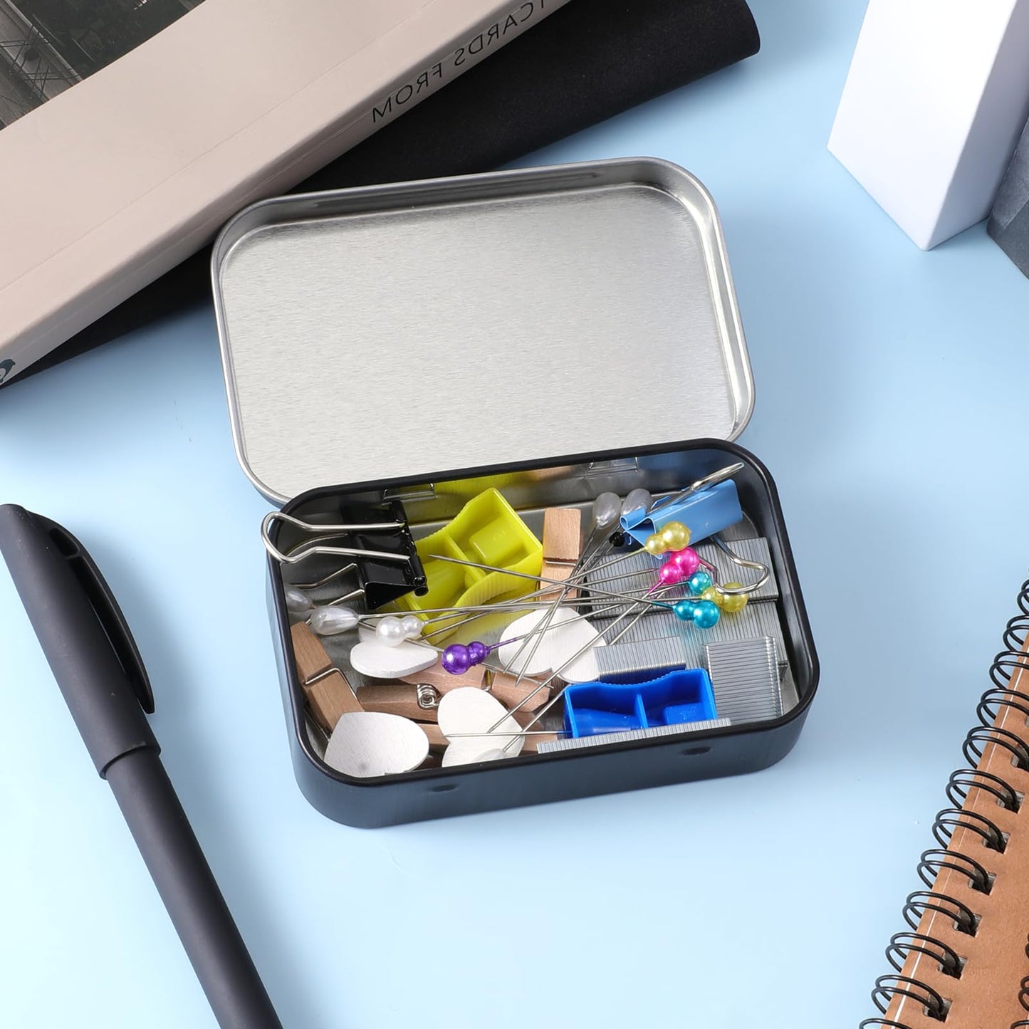 2PCS Metal Rectangular Empty Tin Box, Hinged Tins Tin Containers with Lid Mini Portable Small Storage Container Kit for Home Storage 3.74x2.36x0.82