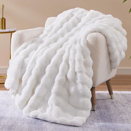 Faux Rabbit Fur Throw Blanket, Luxury Soft Warm Bubble Blanket for Bed, Couch, Sofa, White, 130 X 160 CM