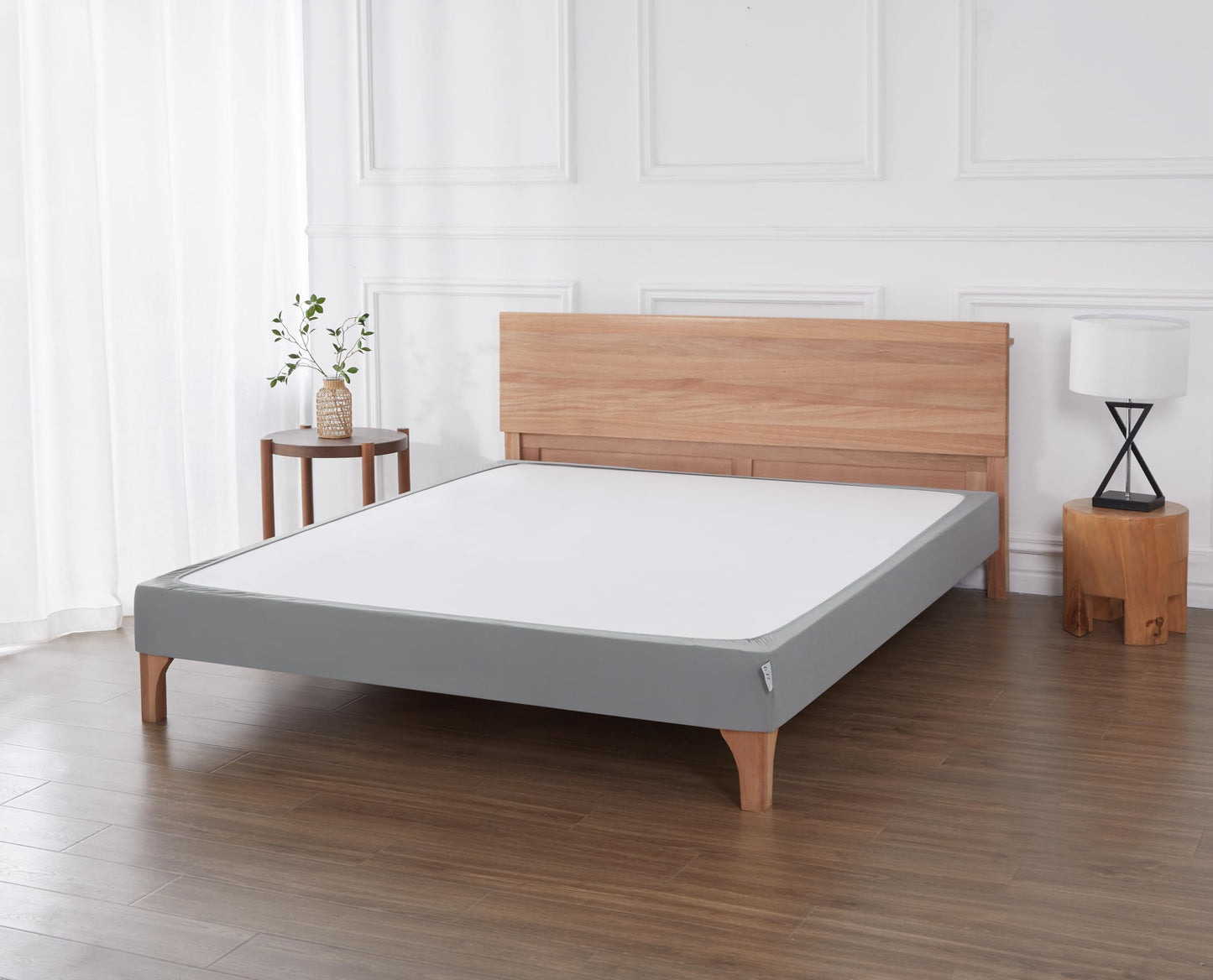 Dahlica Bed Base Cover Double 140x190 cm Black – Soft and Stretchy Fabric – Impeccable Look – Easy to Install