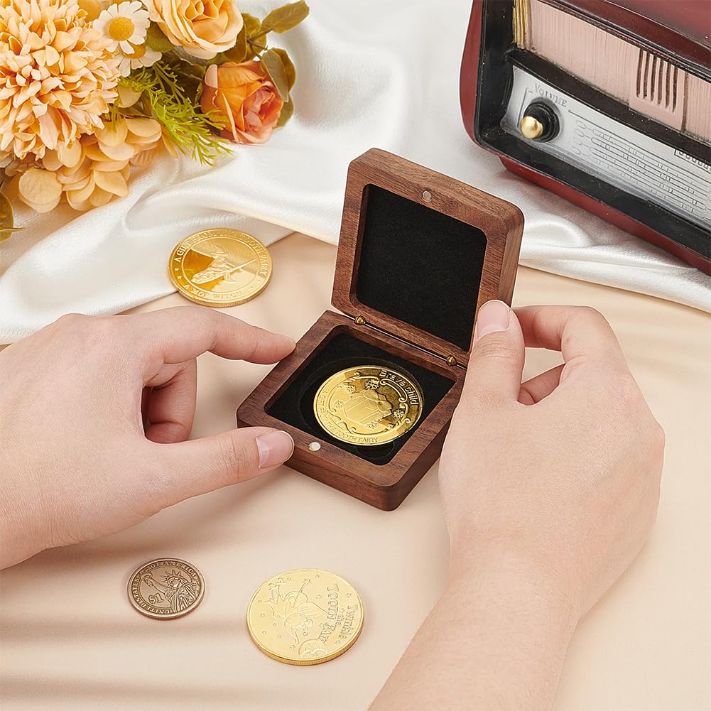 FINGERINSPIRE Wood Challenge Coin Display Box With Black Velvet Inside