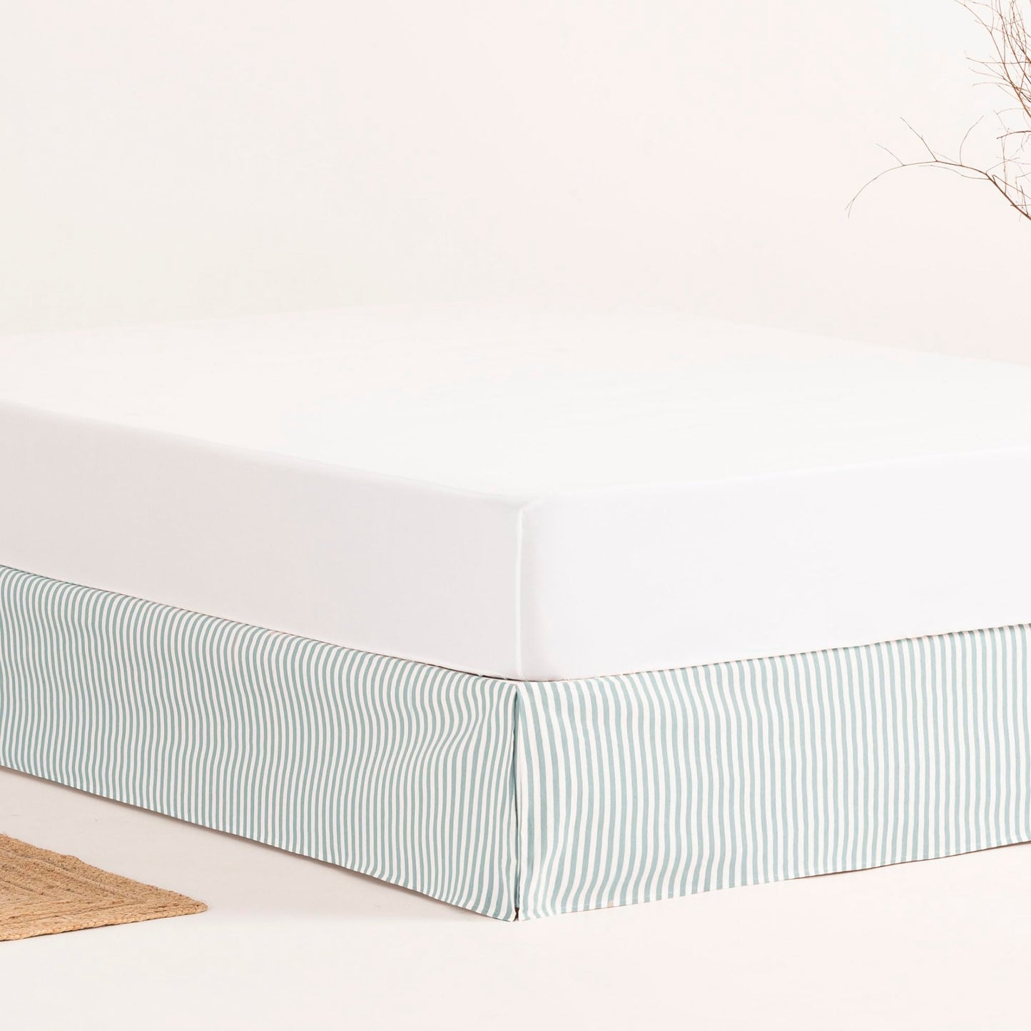 Bed Cover 180 x 190/200 cm Bed Base Cover 180 cm – Water Stripes