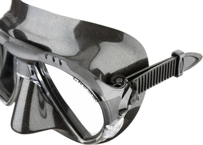 Cressi Adult Matrix Snorkelling Mask - Black