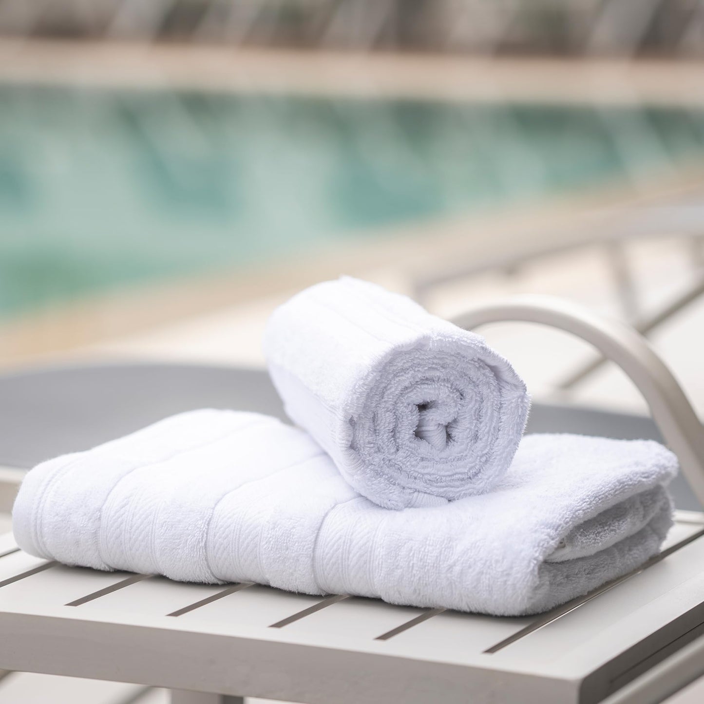 MELLUVA Bath Towels Set of 2 | 100% Turkish Cotton | 70 x 125 cm | Soft and Absorbent 600 GSM | Quick Dry Bathroom Shower Towels | White