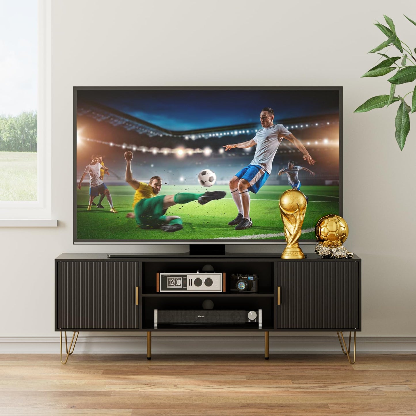 HEYZOEY Wood TV Stand for up to 65 Inch TV, 137cm TV Unit with 2 Cabinets and Open Shelves