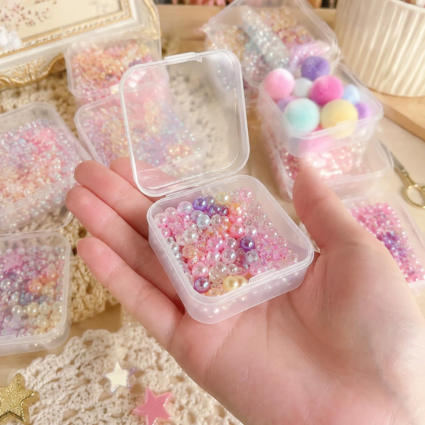 YYGMSS Plastic Storage Box with Lid for Small Parts Beads Craft Items Jewellery with Labels Compartments Container Organiser (15, 5.5 * 5.5 * 2cm)