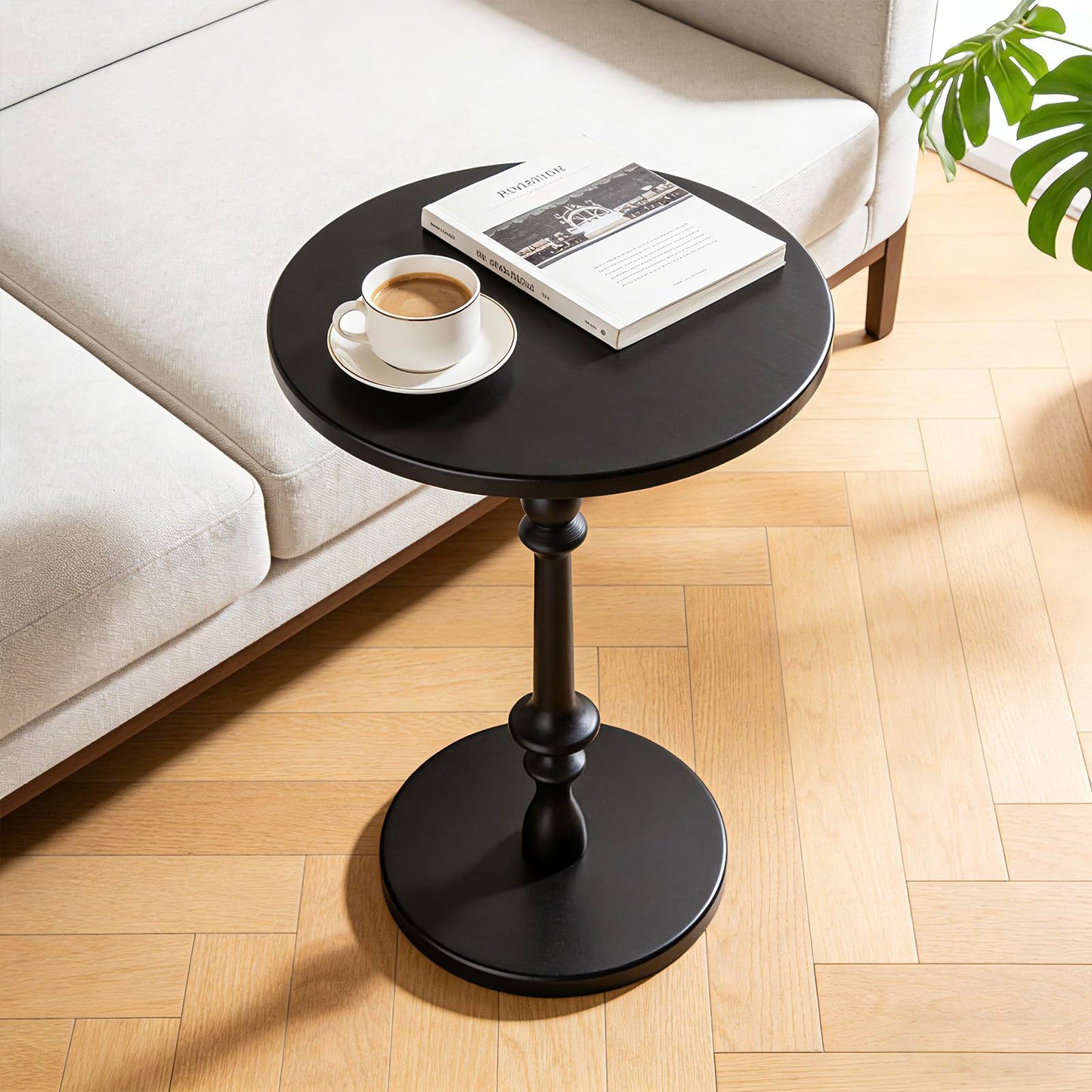 Lampaggio Solid Wood Round Side Table, 15.75" Small Drink Table with Non-Slip Pedestal Base