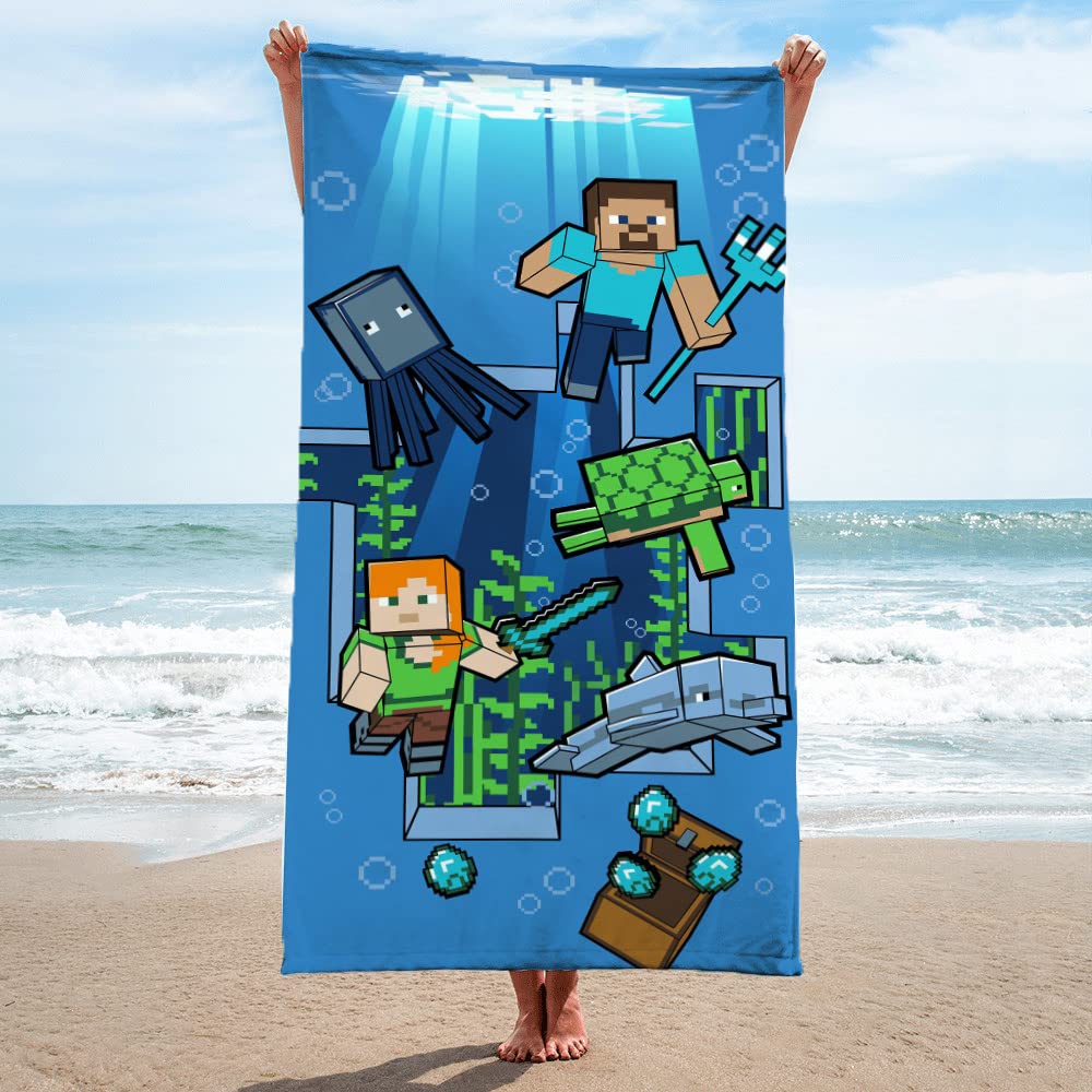Jay Franco Minecraft Underwater Adventure 71cm x 147cm Beach Towel