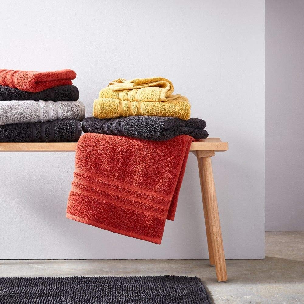 Catherine Lansfield Zero Twist Cotton 70x120cm Bath Towel Charcoal Grey