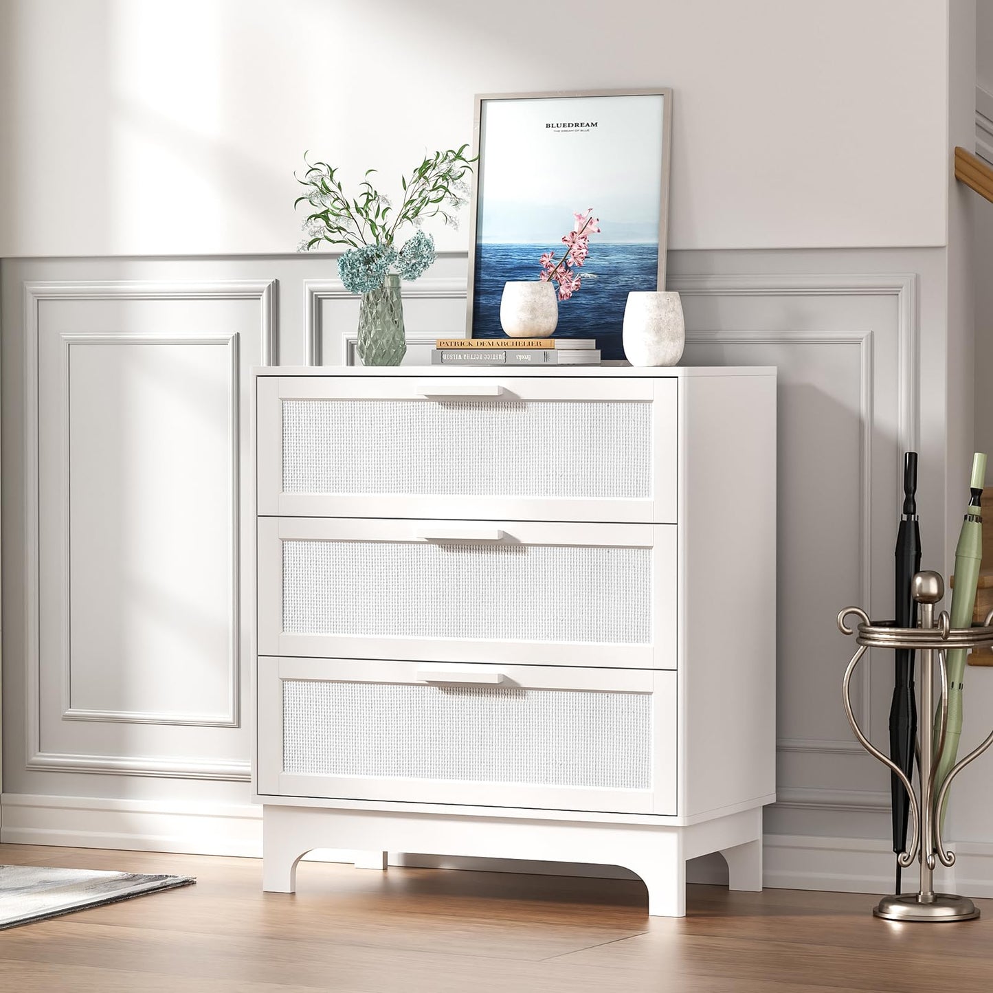 Skokliz White Chest of Drawers for Bedroom, Rattan 3 Drawer Storage Organiser Unit with Spacious Storage Cabinet, Nursery Furniture, Living Room