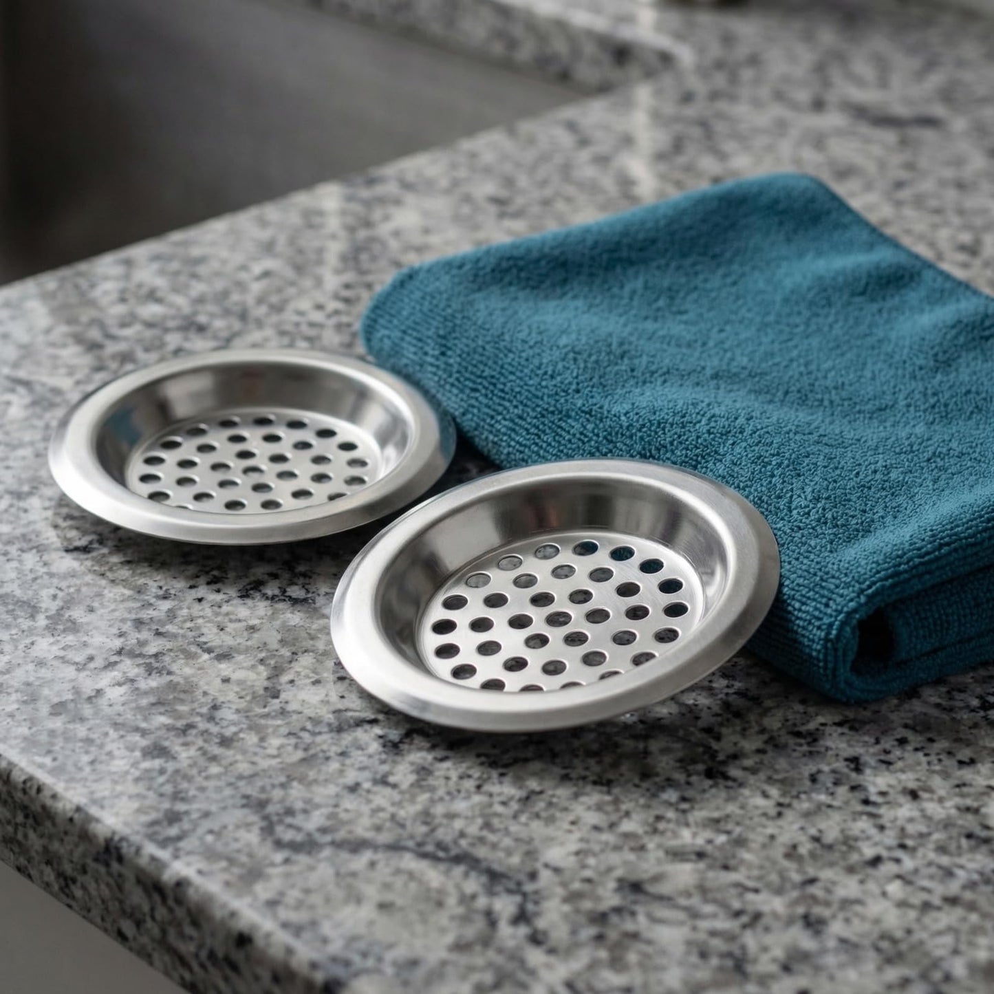 2 Pack Stainless Steel Sink Strainer Plug, 7.5cm External Diameter & 5.7cm Inner Diameter, Drain Protector Filter for Kitchen Bathtub Bathroom Shower