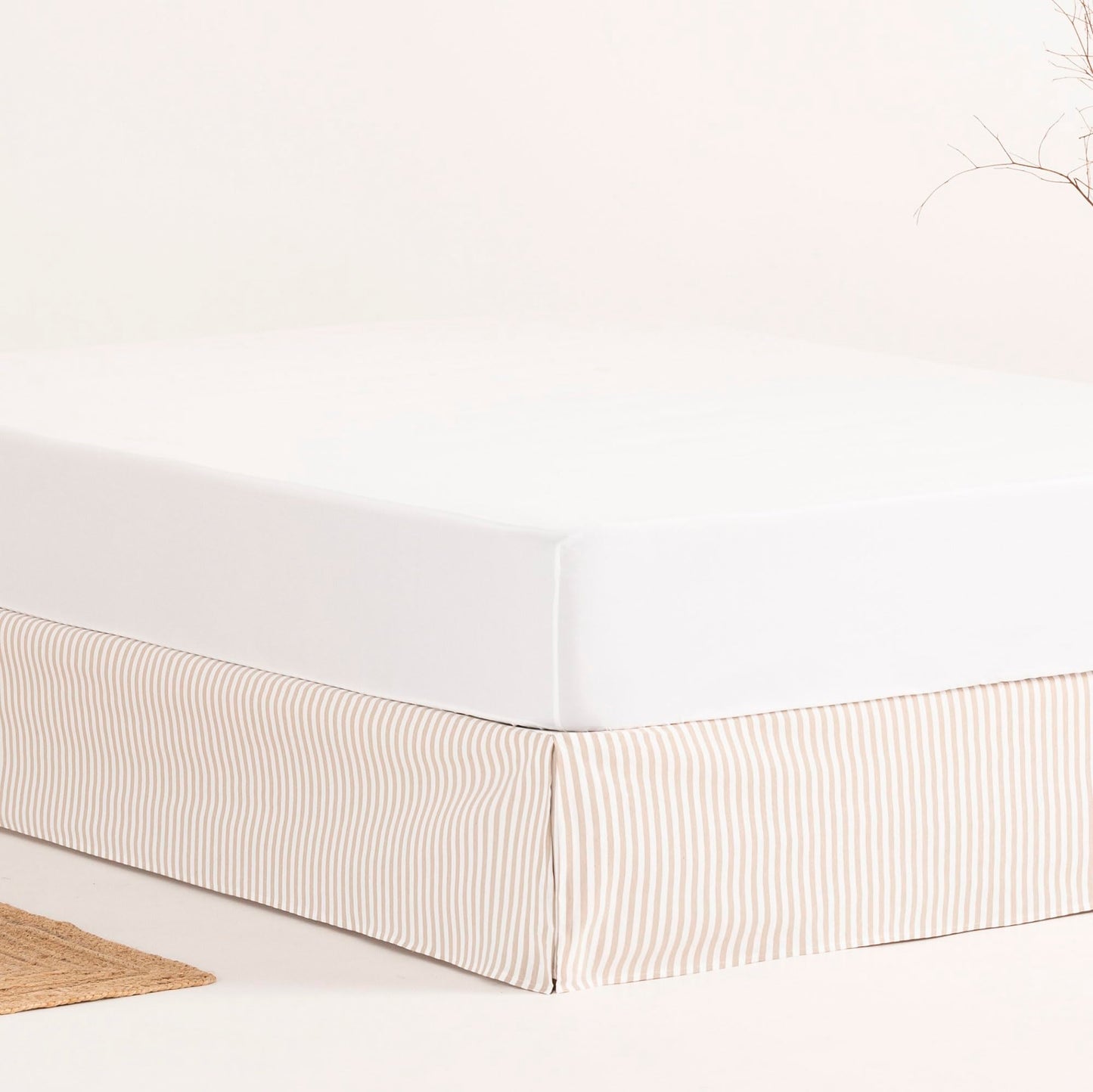 Bed Cover 180 x 190 / 200 cm Bed Base Cover 180 cm – Beige Stripes