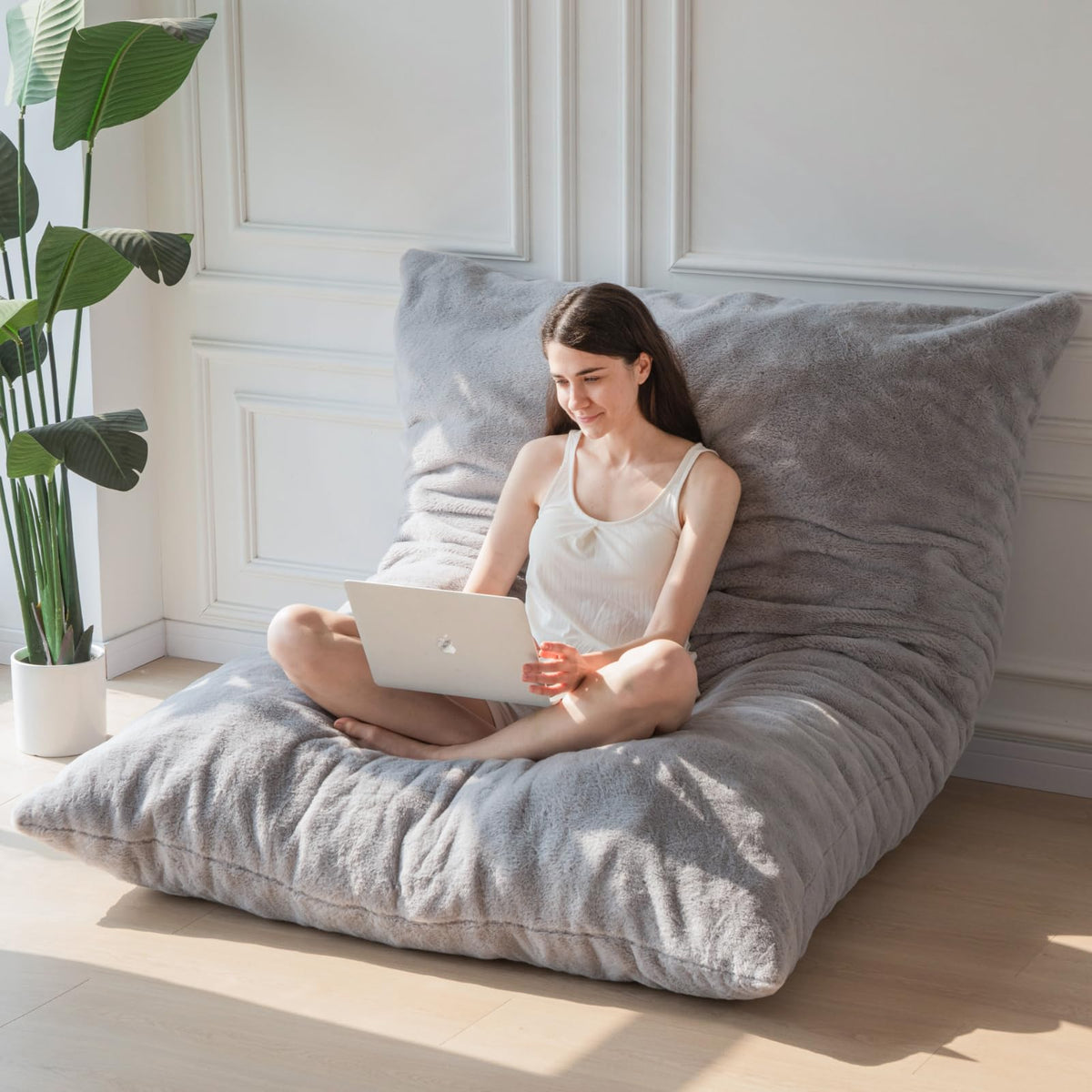 MAXYOYO Giant Bean Bag Bed - Square Bean Bag Chair - Large Sofa with Plush Cover and Fluffy Filling Included for Adult, Couples, Guest Gray, Queen