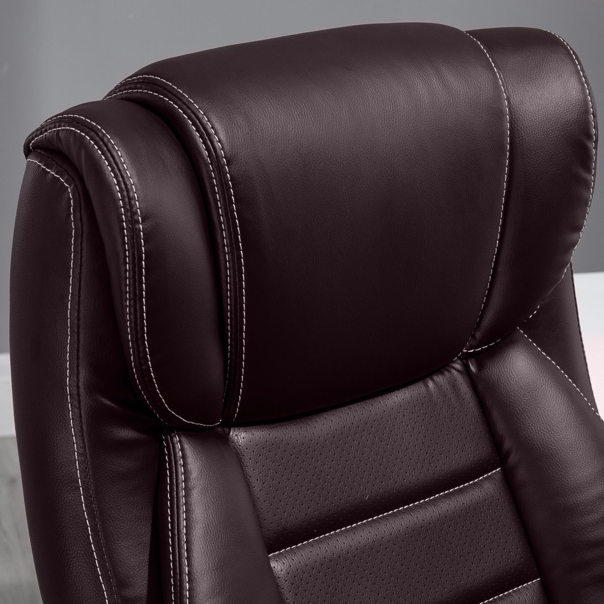 High Back 6 Points Vibration Massage Executive Office Chair, Brown Vinsetto
