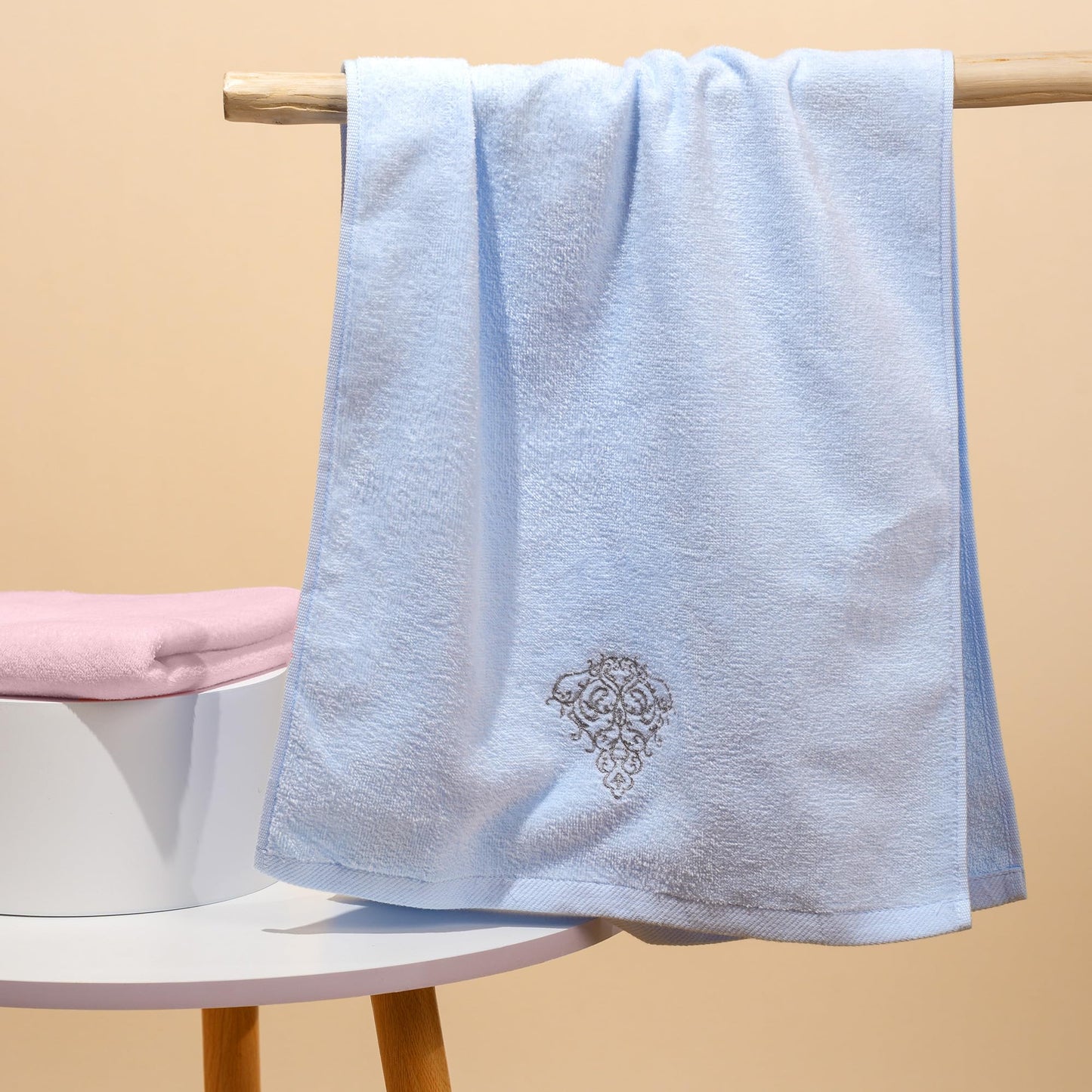VIE TRIOMPHE 2 Pack Guest Face Hand Towels for Couples, Luxury Bathroom Towel Set