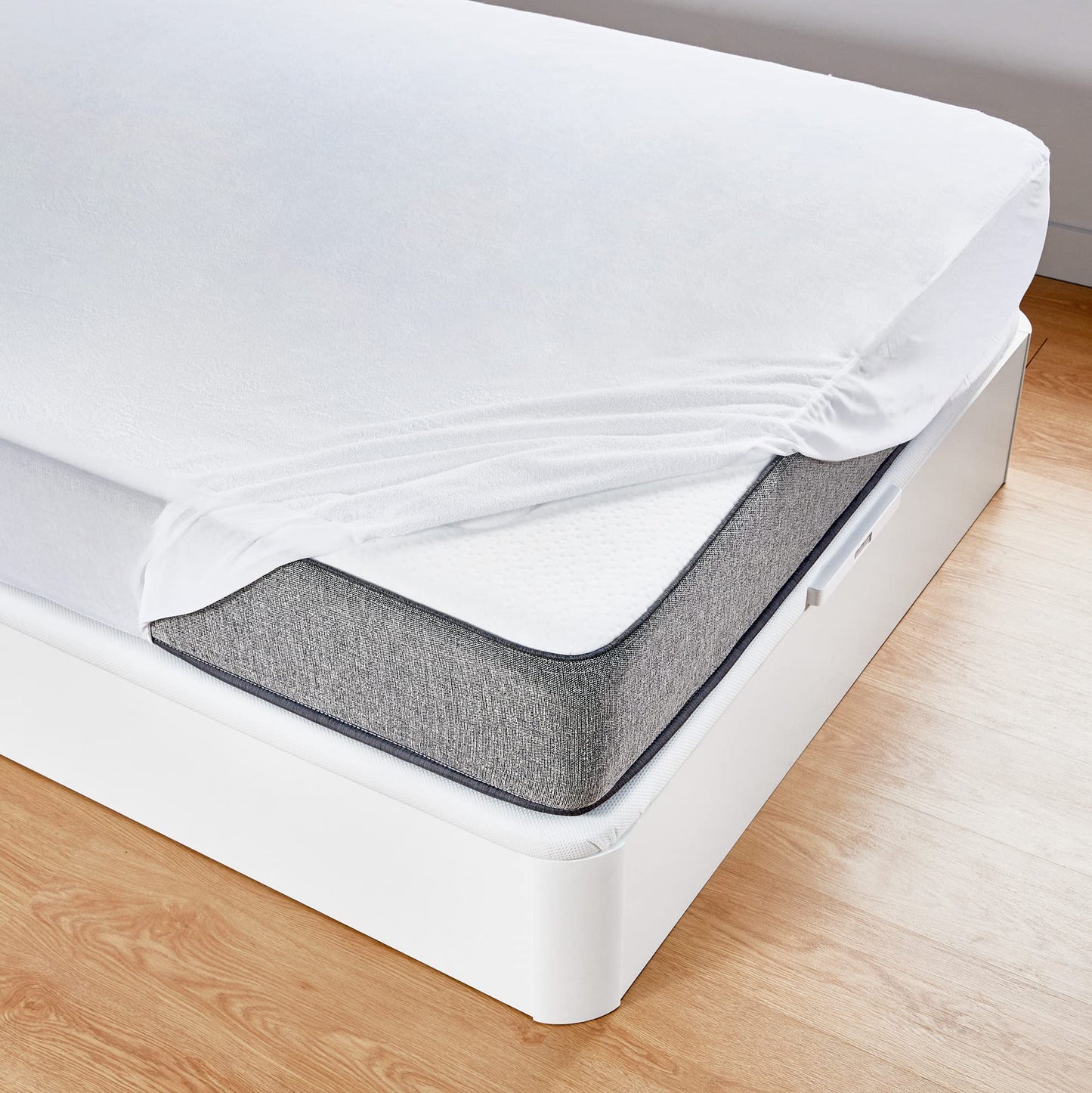 Pikolin Home - Pack of 2 Waterproof Terry and Breathable Absorbent Mattress Protector, Oeko-Tex Certified, for 90 cm Beds, up to 32 cm Height