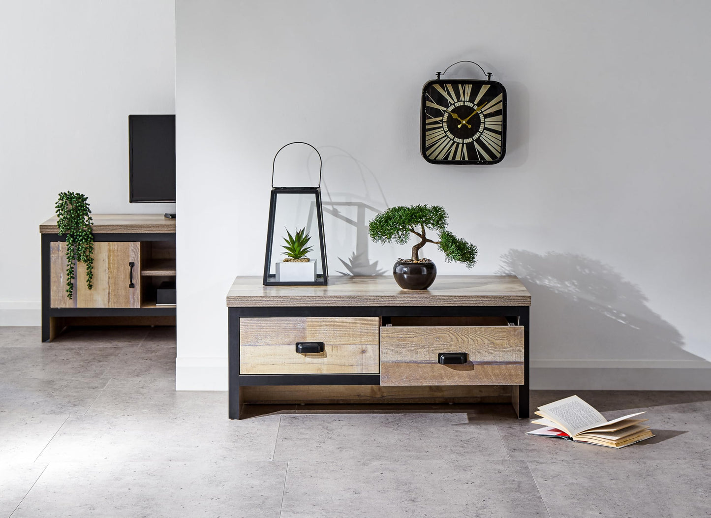 GFW Boston Coffee Table with 2 Drawers, Industrial Living Room Table with Oak Effect Finish, Contrasting Frame and 30mm Top Panel