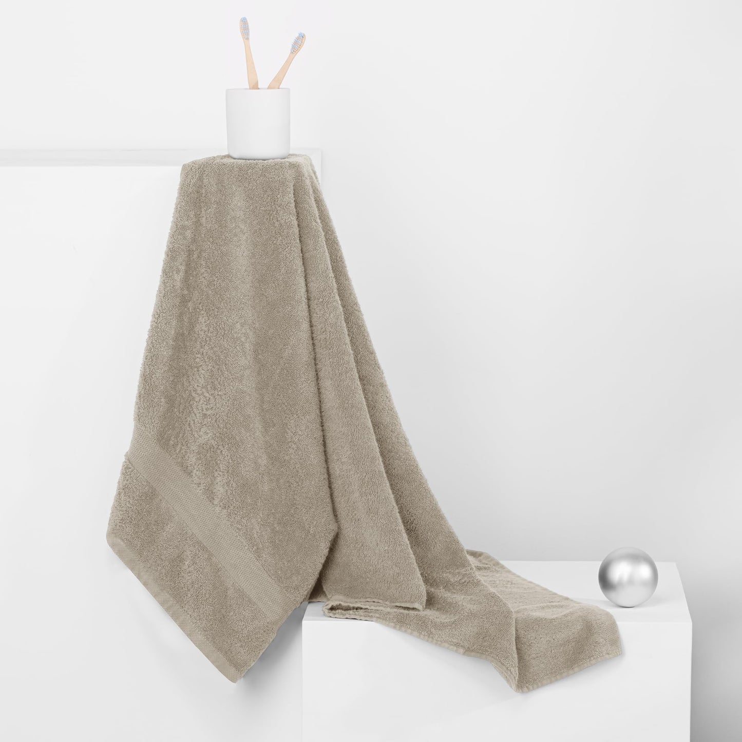 DecoKing Cotton Quality 525 g/m² Set of 4 Hand Towels 50 x 100 cm and 2 Bath Towels 70 x 140 cm Beige Absorbent Marina, Beige Marina