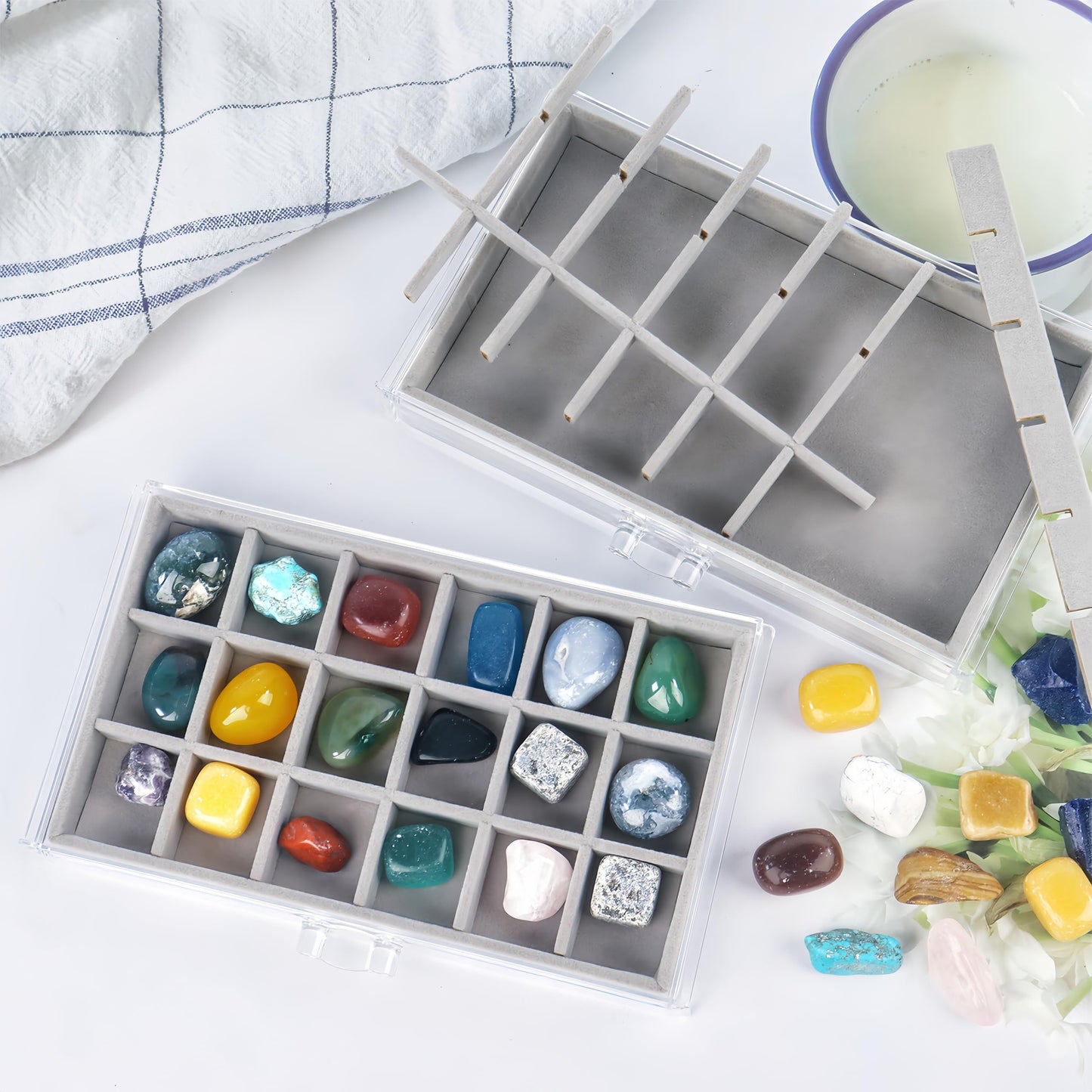 Dmnnlp Rock Display Case, 3 Drawers 54 Grids Rock Collection Box, Storage Cases for Gemstone Fossil Crystal Stone Jewellery (Grey)