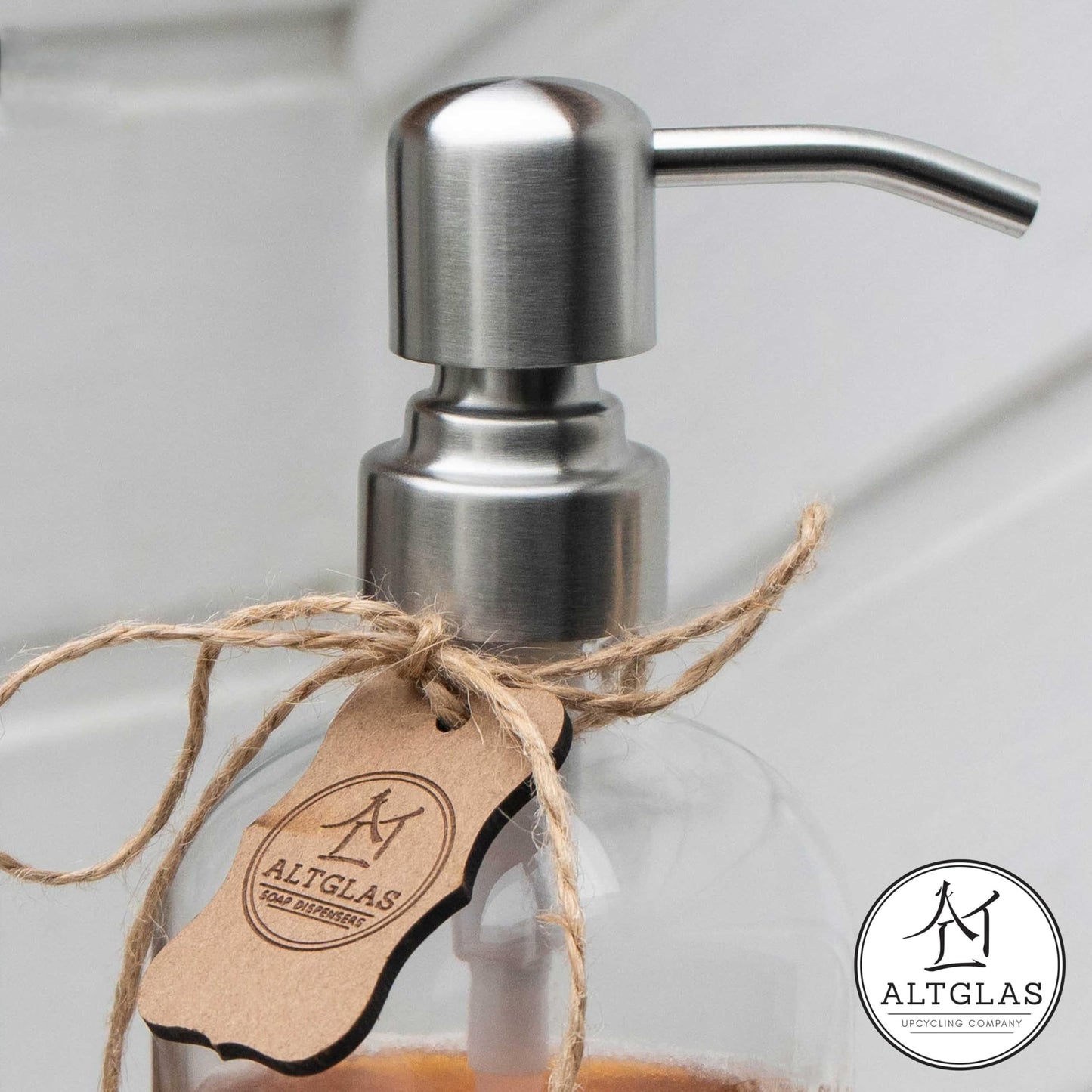 ALTGLAS 2 Pcs Refillable Clear Glass Soap Dispenser 'Sarajevo' 500ml