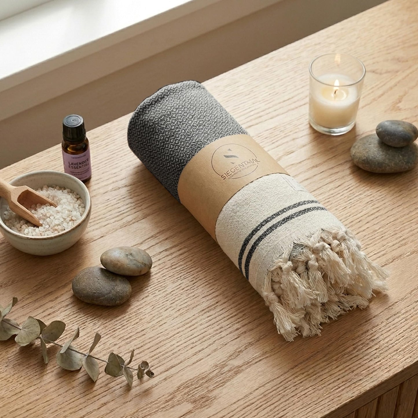 SIEGENTHAL® Hammam Towel - Lightweight Beach Towel & Sauna Towel Made of Recycled Cotton - Quick Drying, Large & Soft - 90 cm x 200 cm