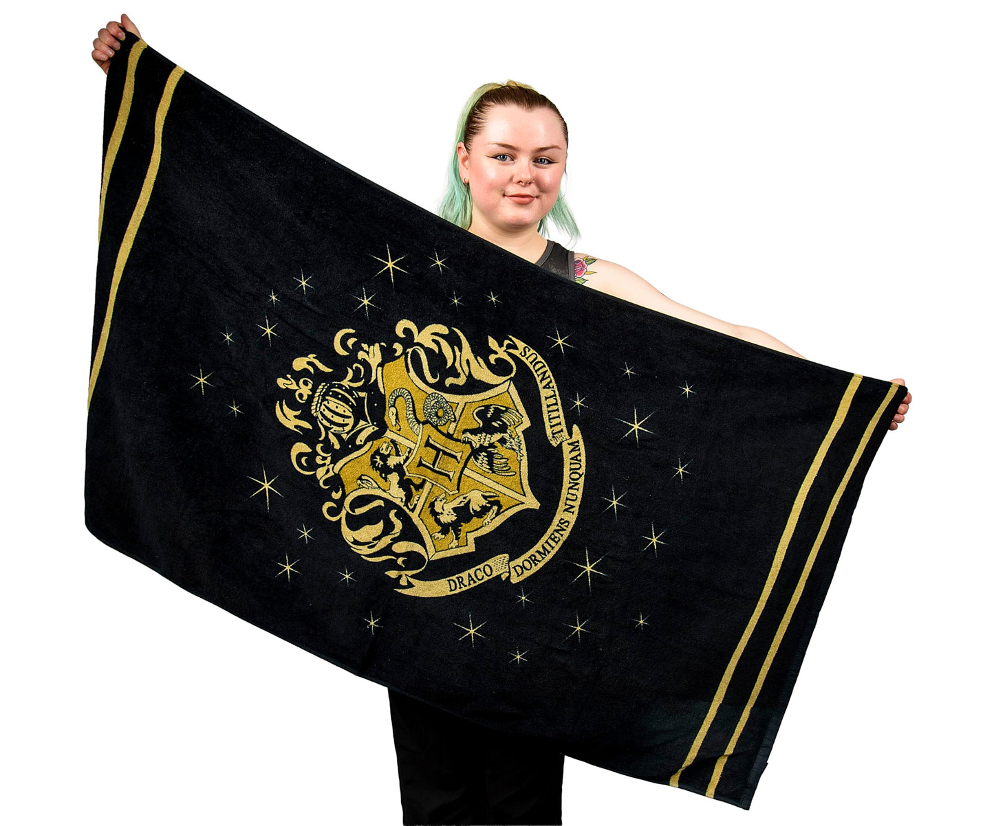 Harry Potter Hogwarts Crest Bath Towel – Large 75x150cm, 100% Cotton, Gift for Fans, Bathroom or Beach Use