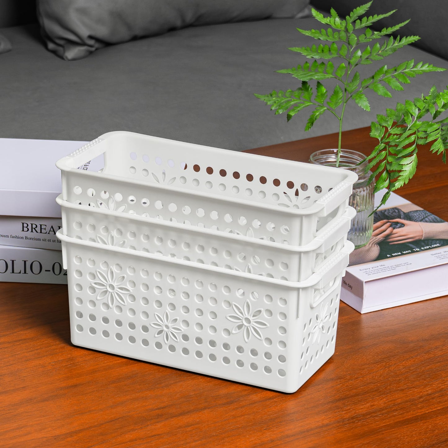 Cetomo Plastic Storage Box, Storage Baskets with Handle, Shelf Basket Organizer with Hole, Open Top Storage Bin for Home Kitchen Office, White