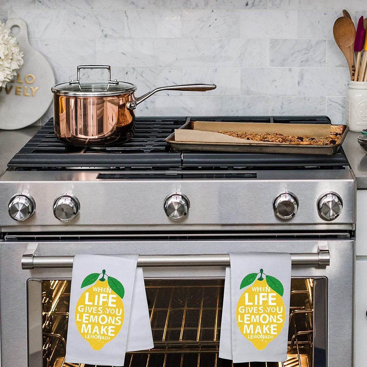 PLITI When Life Gives You Lemons Make Lemonade Novelty Kitchen Towels with Sayings Flour Sack Cotton Hand Towel Make lemonade towelU