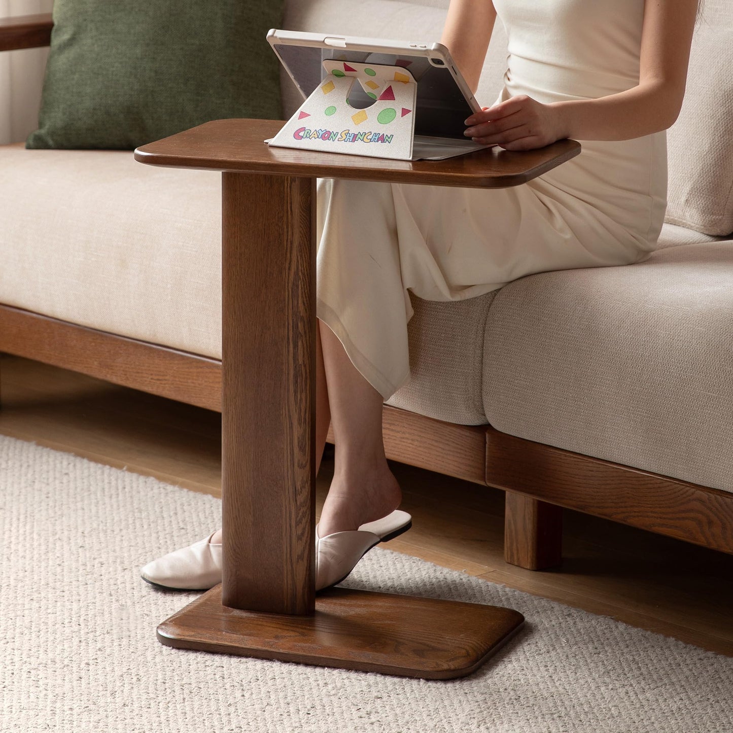 Solid Wood C Table, Oak Side Table with Walnut Finish Living Room End Table