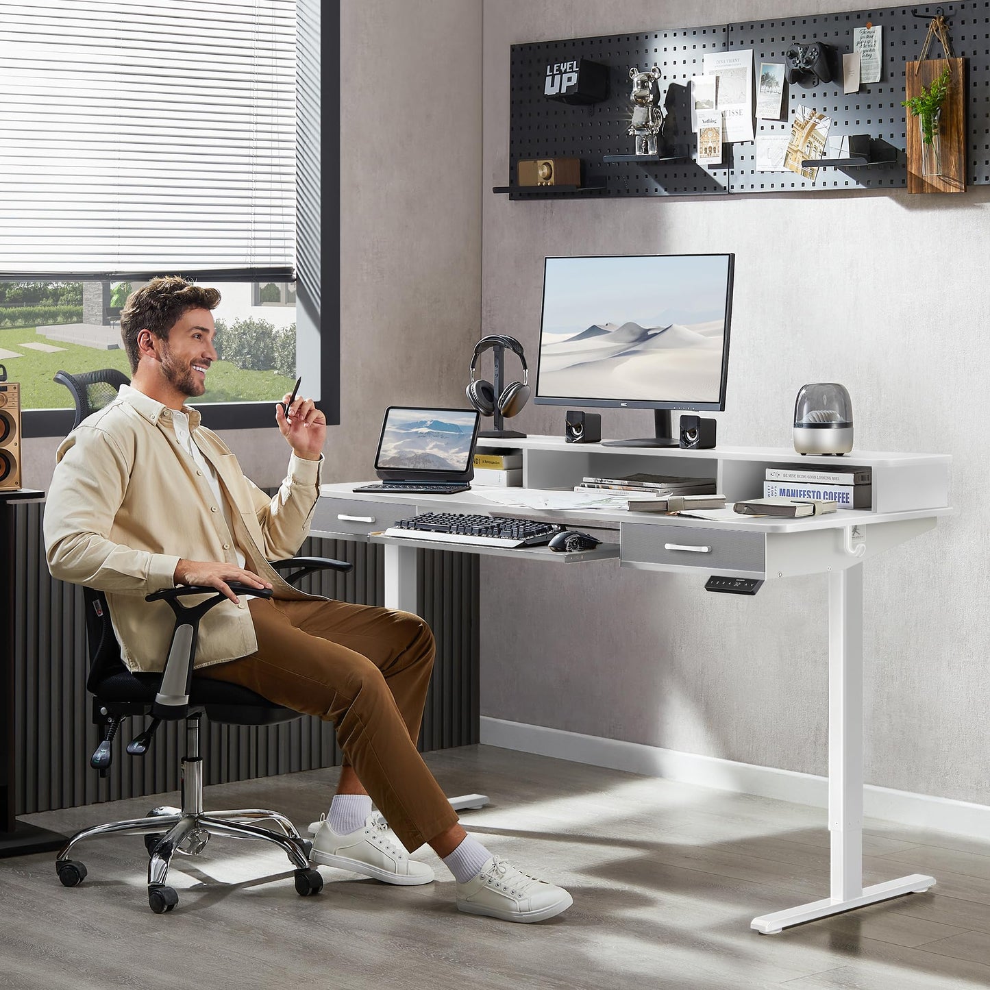 WALKINGDESK Electric Standing Desk with Keyboard Tray, 140 x 60 cm