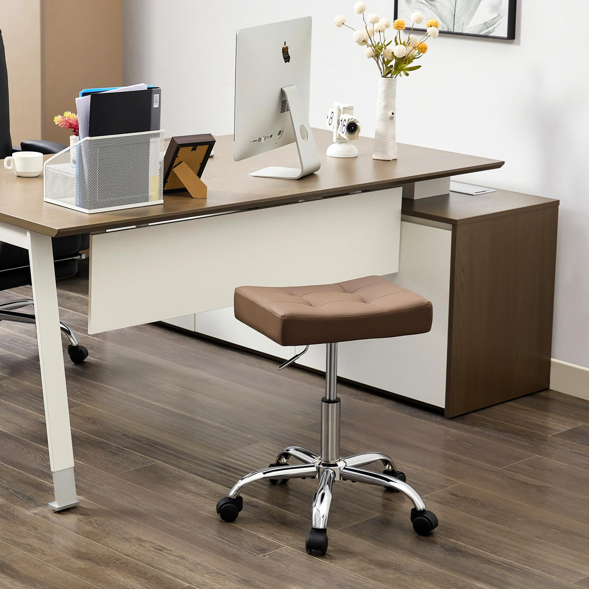 FIRAVOE Ergonomic Desk Stool with Wheels Adjustable Height 43.5–54.5 cm 136 kg Capacity Faux Leather Office Stool