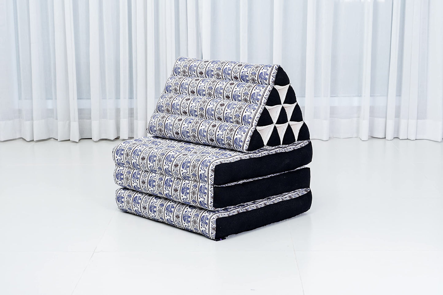 Leewadee 3-Fold Mat with Triangle Cushion – Comfortable TV Pillow, Foldable Mattress with Cushion Made of Eco-Friendly Kapok, 170 x 53 cm, blue white