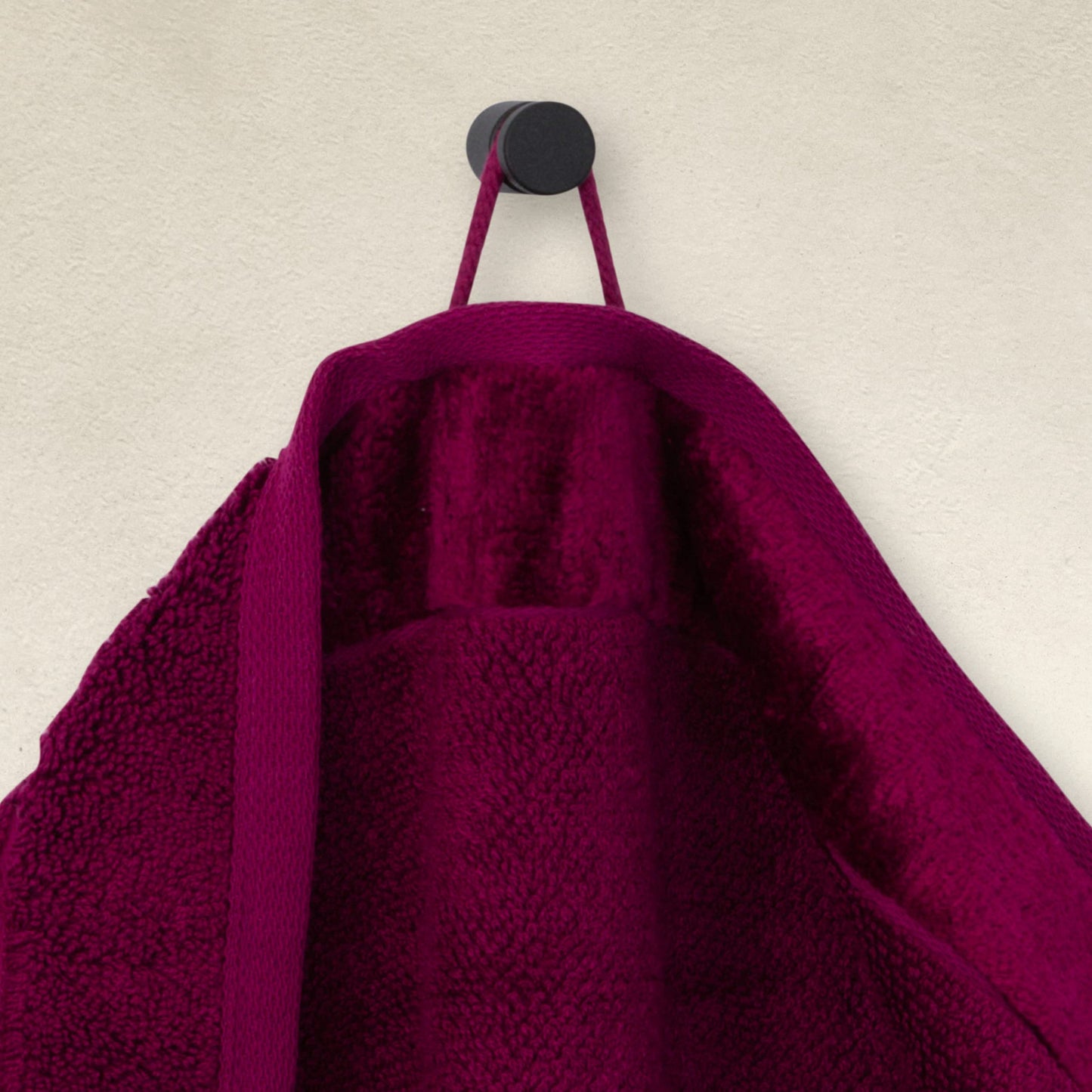 Möve Bamboo Luxe soap cloth 30 x 30 cm made of 60% cotton / 40% viscose from bamboo cellulose, berry