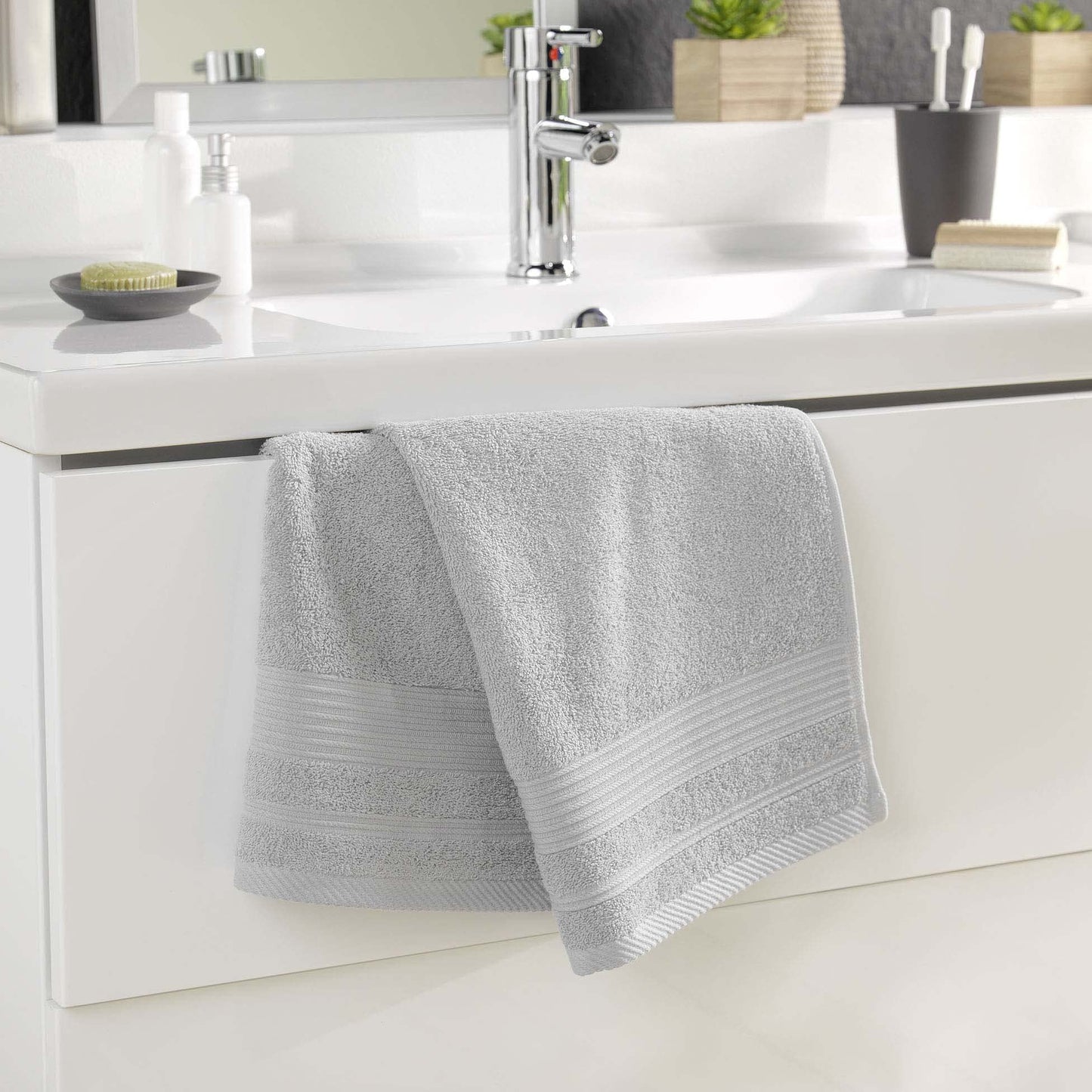 douceur d'intérieur, Hand Towel 50 x 90 cm Pearl Grey, 100% Cotton, Tenderness