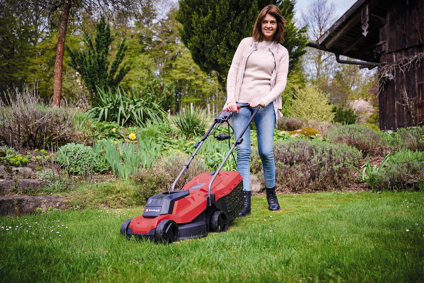 Einhell 1000W Electric Lawn Mower - 32cm Cutting Width, 30L Large Capacity Grass Box, Variable Height Grass Cutter (30-70mm) - Lightweight Corded