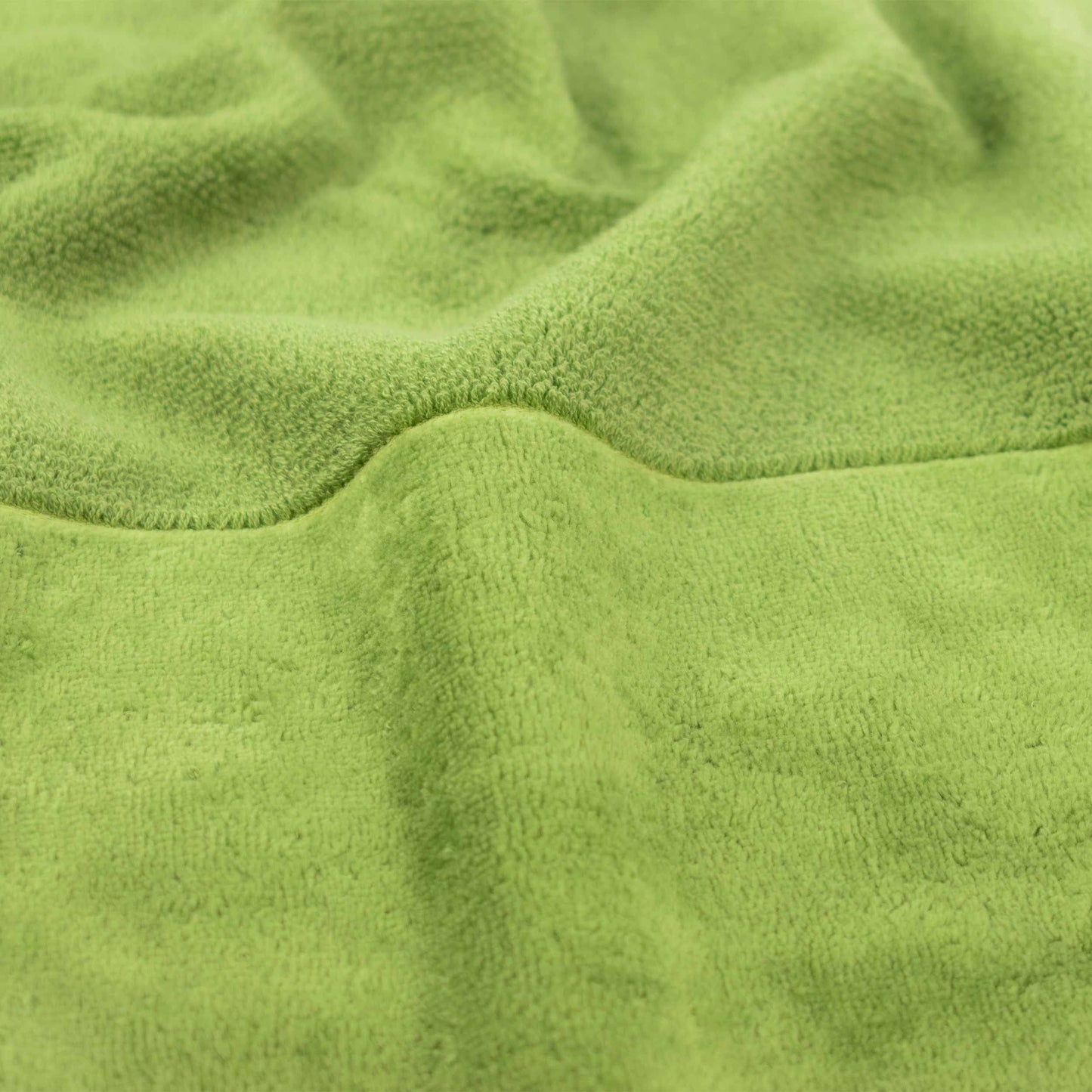 Möve Bamboo Luxe set of 3 guest towels 30 x 50 cm made of 60% cotton / 40% viscose from bamboo cellulose, peridot