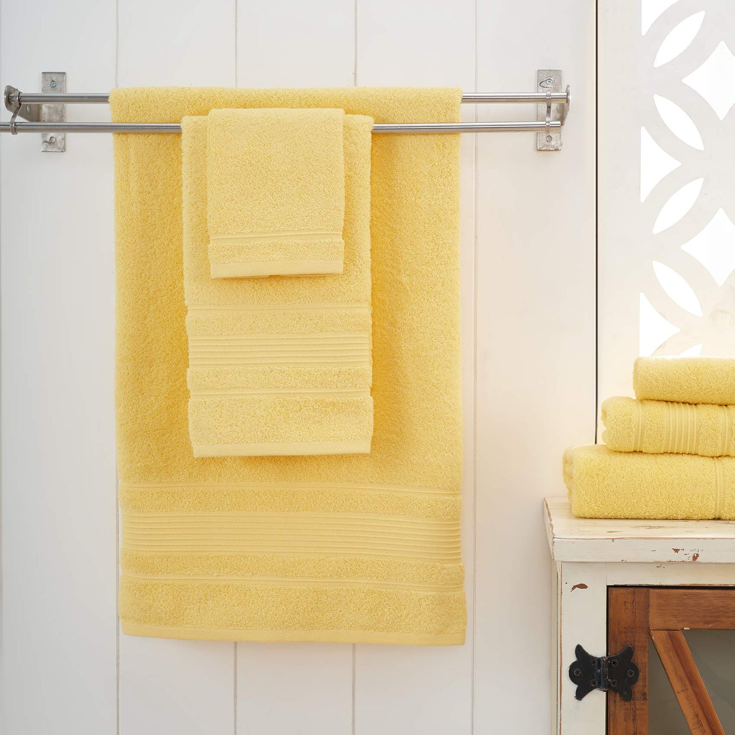 Qute Home 4-Piece Bath Towels Set, 100% Turkish Cotton Premium Quality Towels for Bathroom, Quick Dry Soft and Absorbent Turkish Towel
