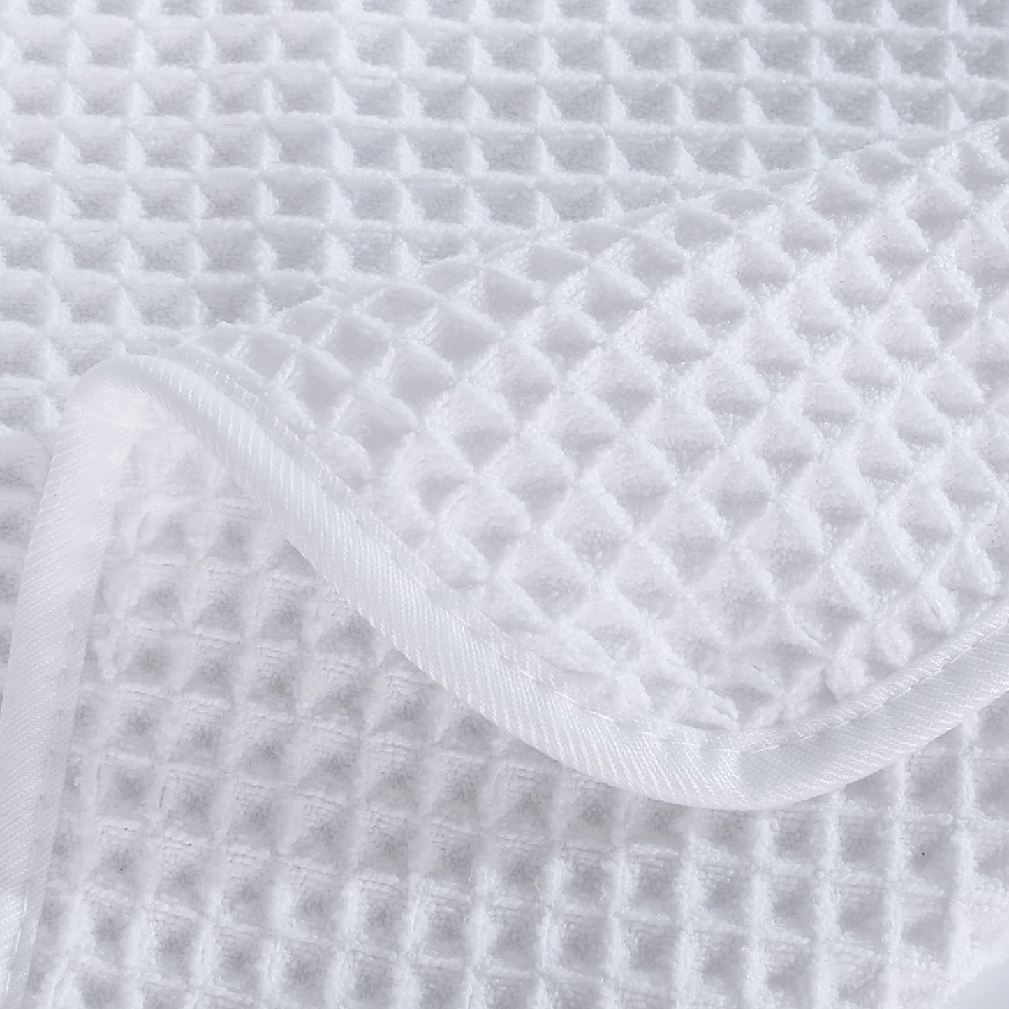 POLYTE Microfibre Oversize Quick Dry Lint Free Bath Towel, 152 x 76 cm, 4 Pack (White, Waffle Weave)