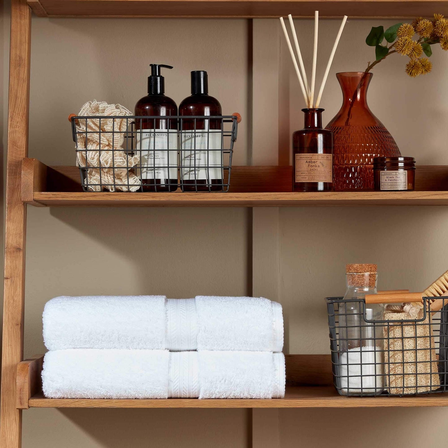 Christy Renaissance 2 Bath Sheets Set | White | 100% Egyptian Cotton Pile | Luxuriously Soft and Super Absorbent | 675 GSM | Extra Large Bath Towels
