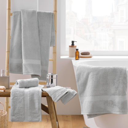 Douceur d'Intérieur, Elegance Pearl Towel 50 x 90 cm 100% Cotton Plain