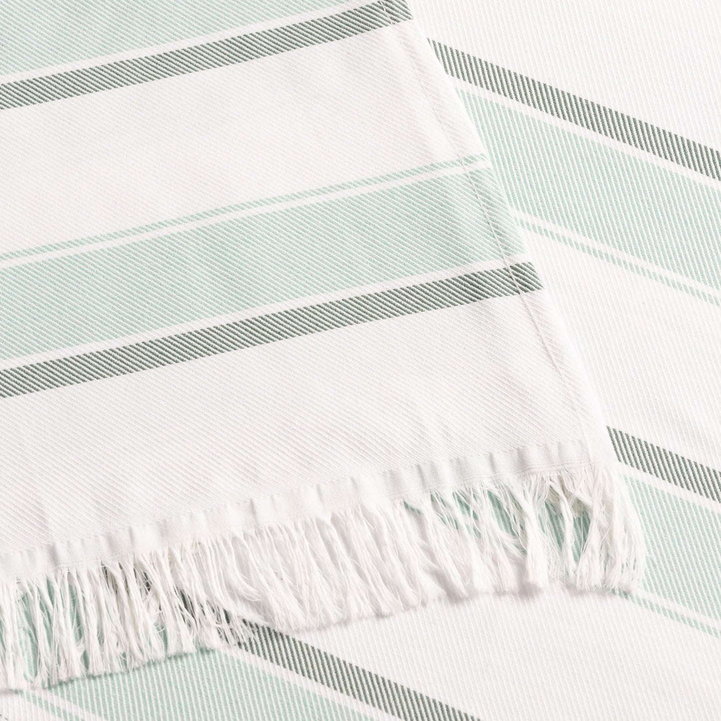 GAMUSI Rectangular Beach Towel – Bath Fouta – Embossed Fabric – Dyed Thread with Fringes – Green.