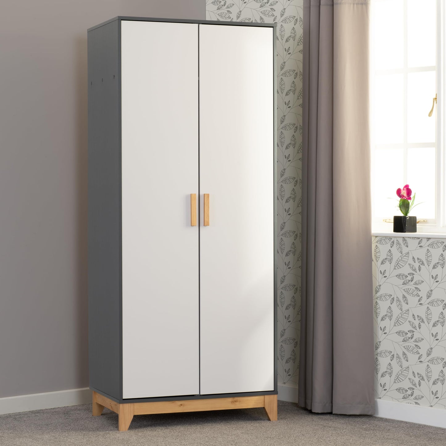 Seconique Cleveland 2 Door Wardrobe in White/Grey Metal Effect