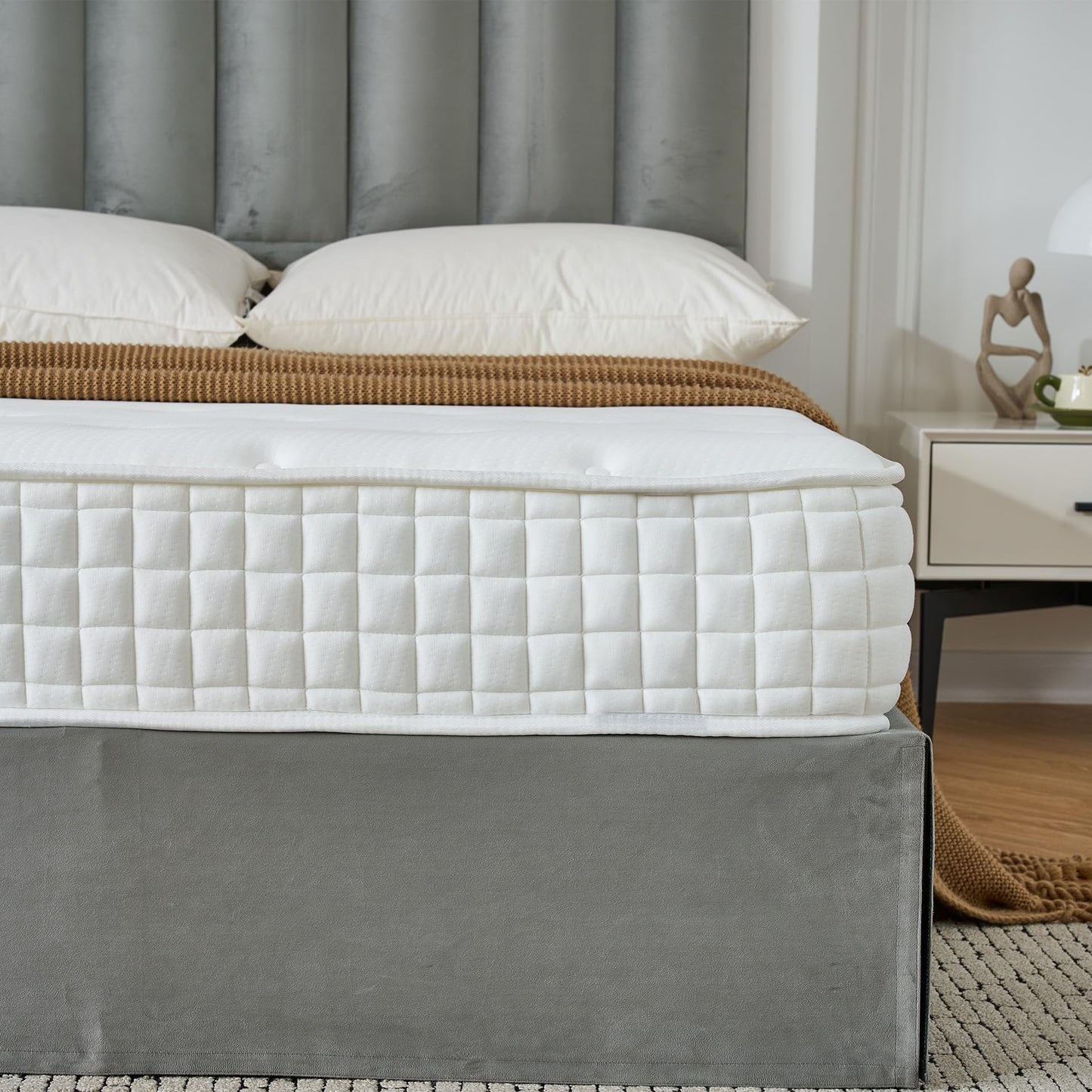 Sana Essentials Small Double Mattress 4FT, 7-Zone Pocket Sprung Foam Support for Comfort, Medium Firm Orthopaedic Design, Motion Isolation
