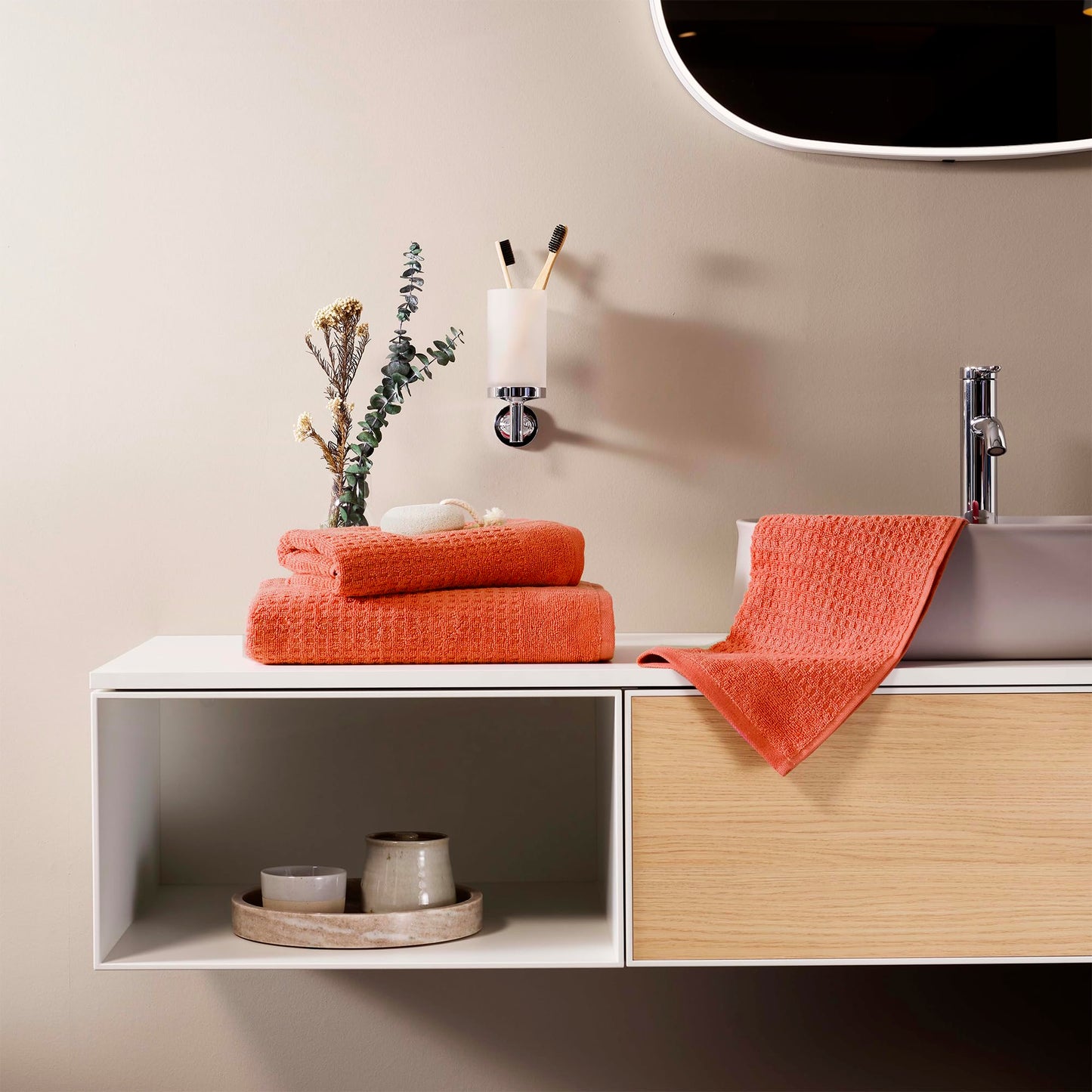 Sweet Home Bath Towel 70 x 140 cm, 100% Pure Turkish Cotton, OekoTex Certified Anti-Wrinkle Large Bath Towel Ideal for Beach Towel, Shower, Spa