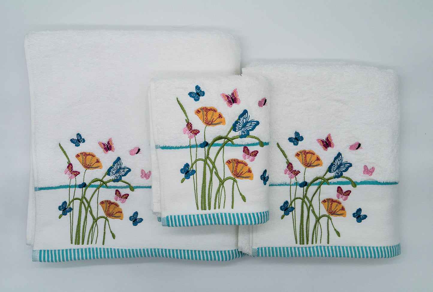Lex's Linens Floral & Butterfly Embroidered Bath Towel