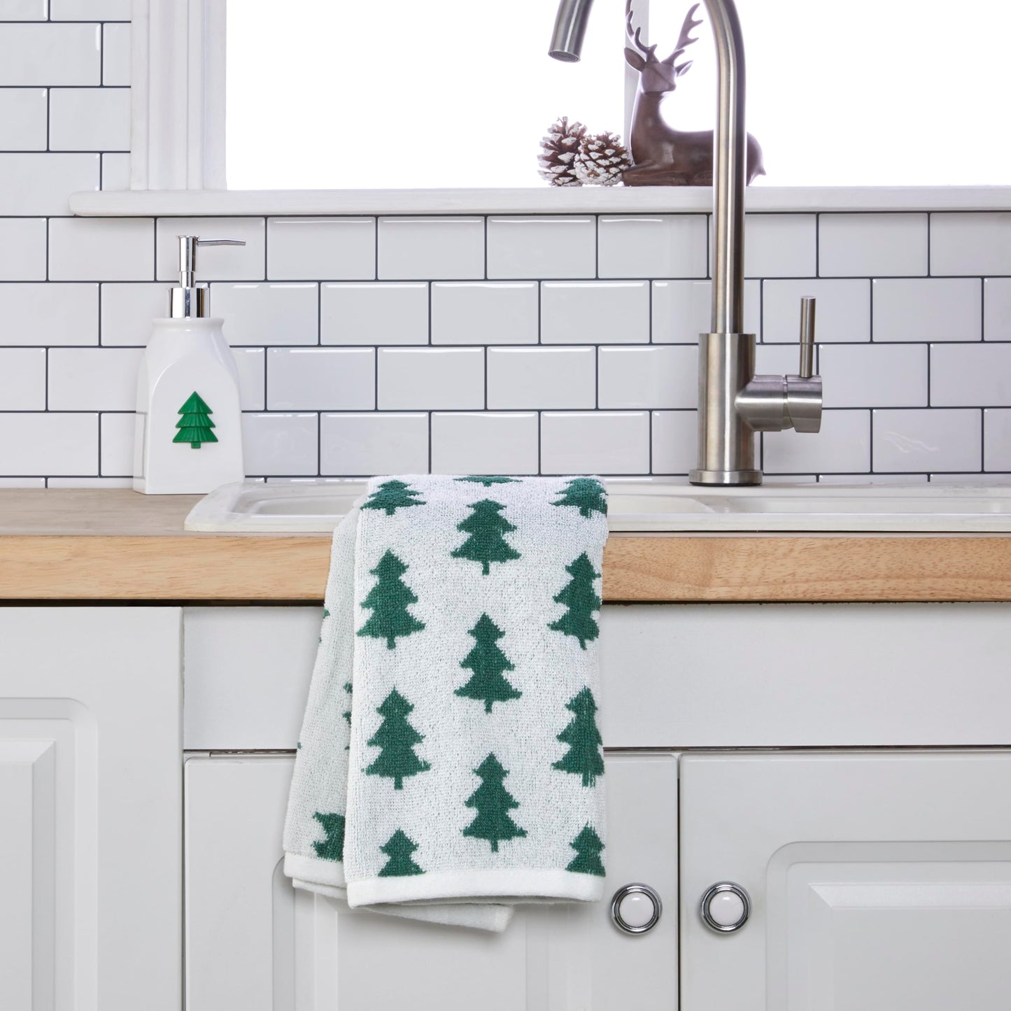 SKL Home Holiday Trees Hand Towel, 2-Pack