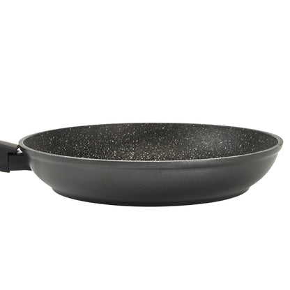 Zyliss Ultimate Non Stick Frying Pan, 28cm, 10 Year Guarantee 3X Layer Non Stick, Easy to Clean, Suitable for All Hobs Including Induction